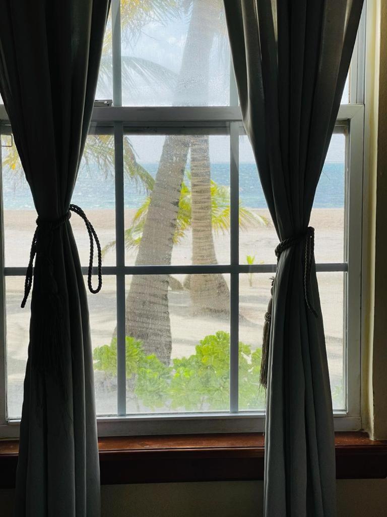 Royal Caribbean Resort San Pedro (Ambergris Caye) Exterior foto